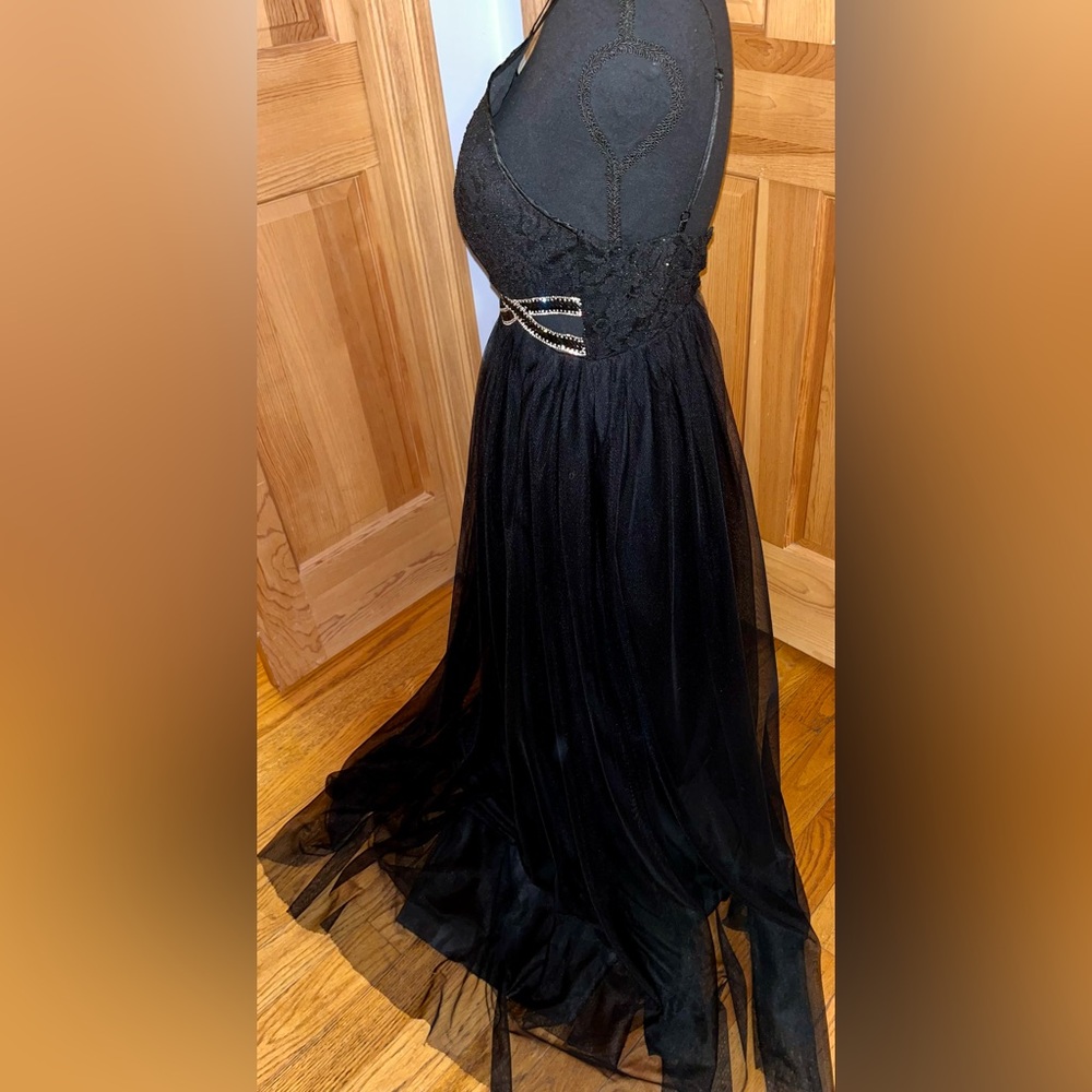 Sequin Hearts Black Lace Tulle Prom Dress Size 0 Embellished Cutout Evening Gown - Picture 7 of 17